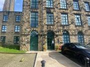 2 Bedroom Apartment For Rent In Oldham, Lancashire