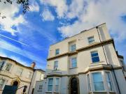 2 bedroom apartment for rent in Park Suites Waverley...