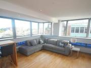 2 bedroom apartment for rent in Parliament Street...