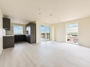 2 bedroom apartment for rent in Penrose Apartments,...