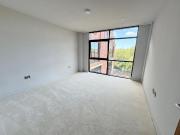 2 bedroom apartment for rent in Pool Road, Leeds, West...