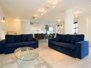 2 bedroom apartment for rent in Quaker Street,...