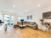 2 bedroom apartment for rent in Quarter House, Battersea...