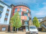 2 bedroom apartment for rent in Quayside Drive,...