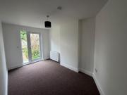 2 bedroom apartment for rent in Queens Park Road,...