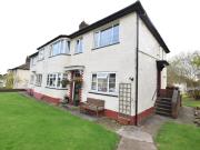 2 bedroom apartment for rent in Redesdale Gardens, Adel,...