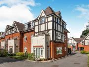 2 Bedroom Apartment For Rent In Reigate