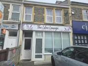 2 bedroom apartment for rent in Sandy Park Road,...