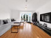 2 bedroom apartment for rent in Sheldon House, Falmouth...