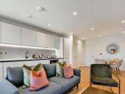 2 Bedroom Apartment For Rent In Slough, Berkshire