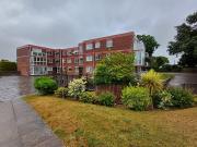 2 bedroom apartment for rent in Southbourne Road,...