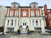 2 Bedroom Apartment For Rent In Southport, Merseyside