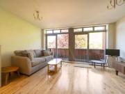 2 bedroom apartment for rent in St. Pauls Square,...