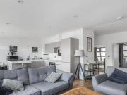2 Bedroom Apartment For Rent In Station Road, Reading