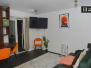 2 bedroom flat for rent in Bethnal Green, London