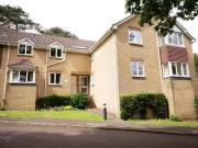 2 bedroom apartment for rent in Sunningdale Gardens,...