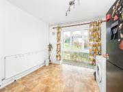2 bedroom apartment for rent in Taymount Rise, Forest...