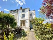 2 bedroom apartment for rent in Totterdown, Knowle Road,...