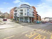2 bedroom apartment for rent in Trinity Gate, Epsom...