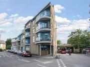 2 bedroom apartment for rent in Trundleys Road,...