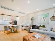 2 Bedroom Apartment For Rent In Wandsworth Road, London