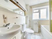 2 bedroom apartment for rent in Warwick Road, BARNET, EN5