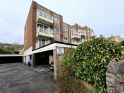 2 Bedroom Apartment For Rent In Weston super mare, Somerset