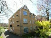 2 bedroom apartment for rent in Winn Road Southampton...