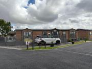 2 bedroom lodge for sale