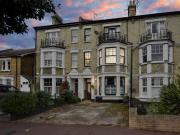 2 bedroom apartment for sale in Alexandra Road,...