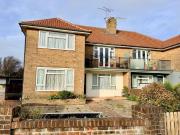2 bedroom apartment for sale in Alinora Crescent, Goring...
