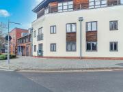 2 bedroom apartment for sale in Basin Road, Worcester, WR5