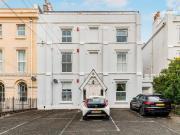 2 bedroom apartment for sale in Bedford Terrace,...