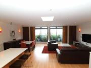 2 Bedroom Apartment For Sale In Birmingham, West Midlands 2 Bedroom Apartment For Sale In Birmingham, West Midlands