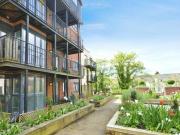 2 Bedroom Apartment For Sale In Bishops Stortford,...