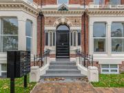 2 Bedroom Apartment For Sale In Blundellsands Road East,...