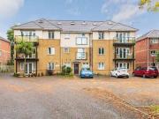 2 Bedroom Apartment For Sale In Bournemouth