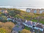 2 Bedroom Apartment For Sale In Bournemouth, Dorset