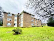 2 Bedroom Apartment For Sale In Bramley Hill, South Croydon