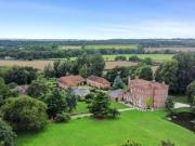 2 Bedroom Apartment For Sale In Brentwood, Essex