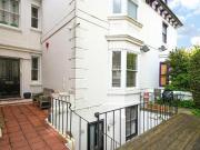 2 Bedroom Apartment For Sale In Brighton, East Sussex