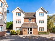 2 bedroom apartment for sale in Brooklands Walk,...