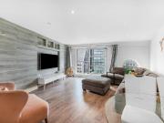 2 bedroom apartment for sale in Cascades Tower,... 2 bedroom apartment for sale in Cascades Tower,...