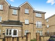 2 bedroom apartment for sale in Chelker Close, Bradford, BD6