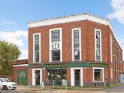 2 Bedroom Apartment For Sale In Chester, Cheshire