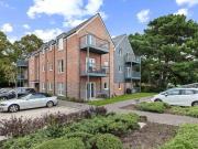 2 Bedroom Apartment For Sale In Chichester, West Sussex