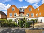 2 Bedroom Apartment For Sale In Chigwell, Essex