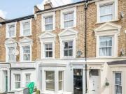 2 Bedroom Apartment For Sale In East Dulwich, London