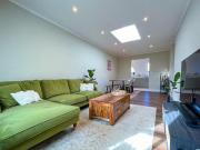 2 Bedroom Apartment For Sale In East Molesey