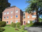 2 bedroom apartment for sale in East Street Farnham...